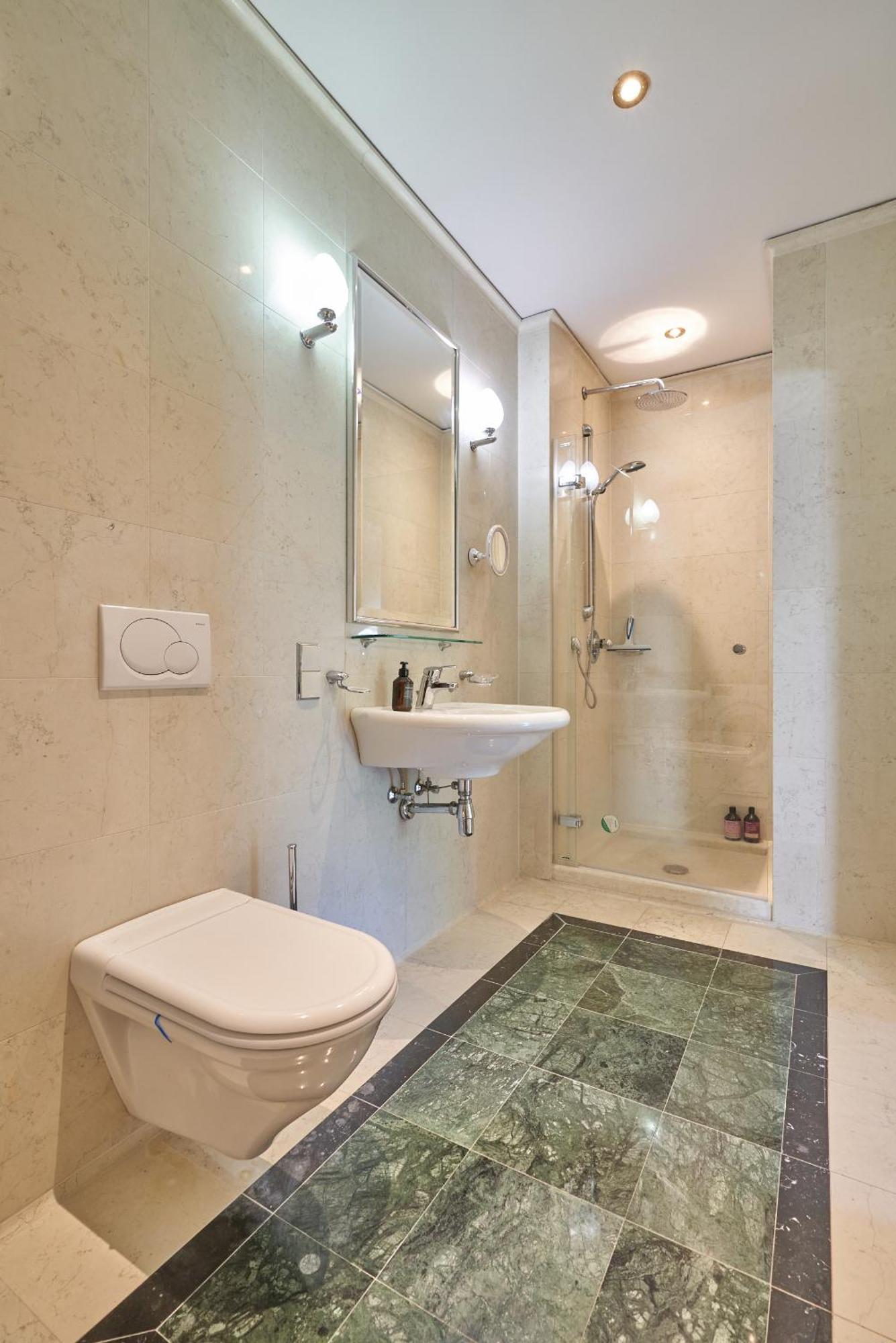 Big Apartment In Guesthouse Baden Exterior photo